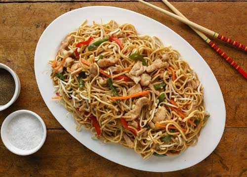Chicken Chow Mein Noodles